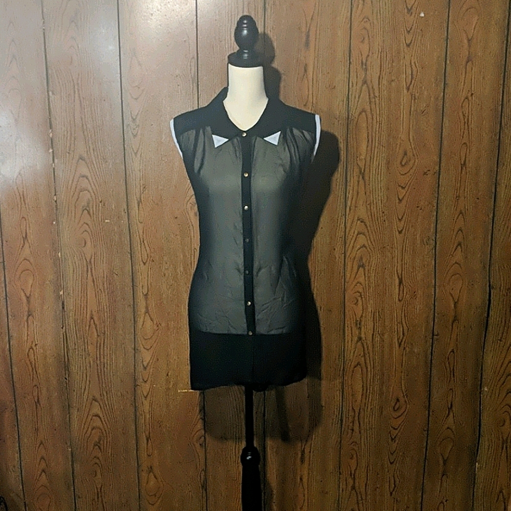 BOGO LYS Black Sheer Collared High Lo Blouse
